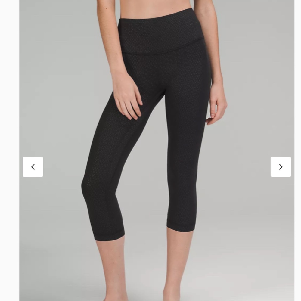 Black Lululemon Align™ High-Rise Crop 21"